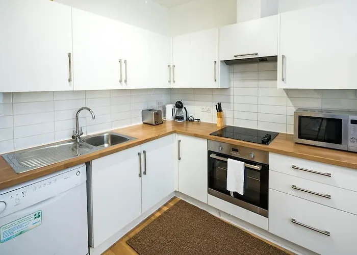 Superb Flat In South Kensington