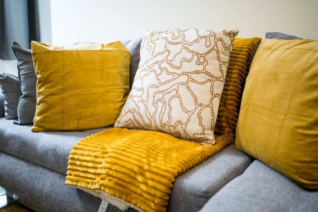 Superb Flat In South Kensington * London