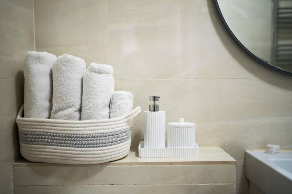 Superb Flat In South Kensington
