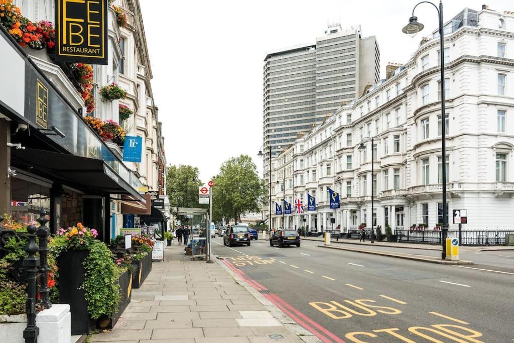 Superb Flat In South Kensington * London